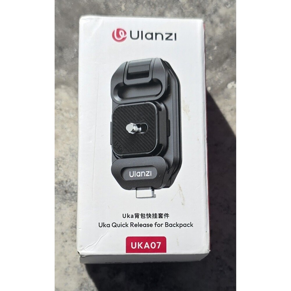 Ulanzi UKA07 Quick Release for Backpack - Strap Mount for Action Cameras & DSLRs